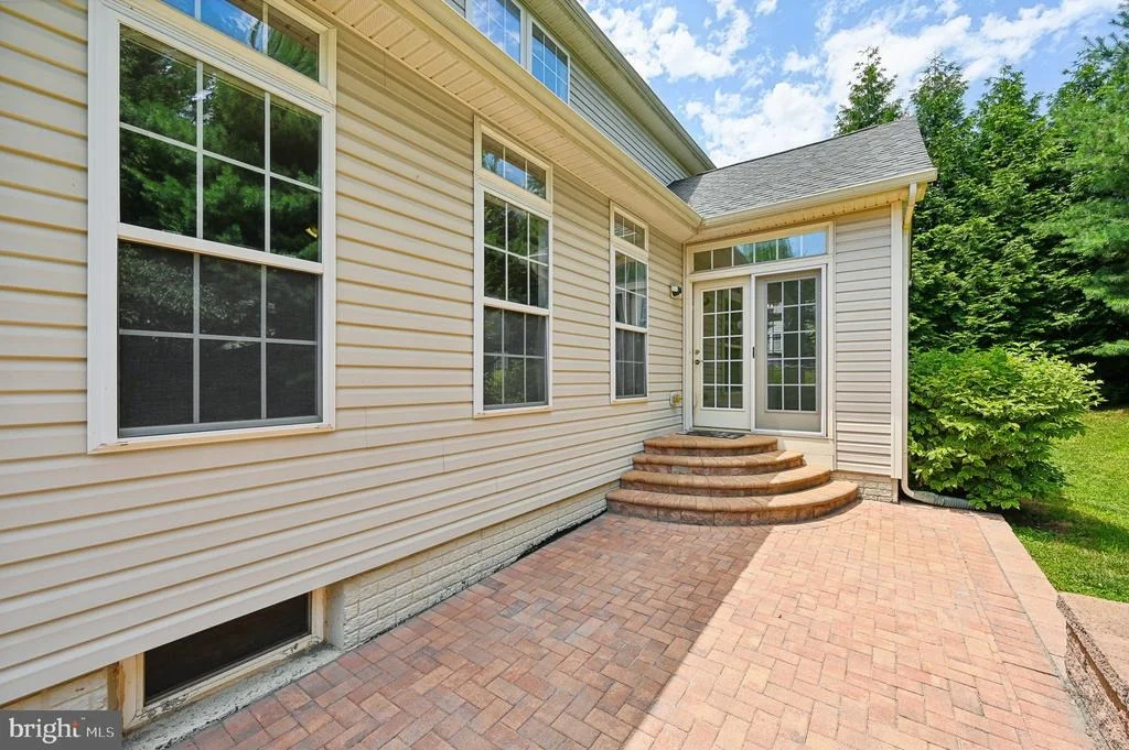 Photo of 2132 CHESTNUT LANE