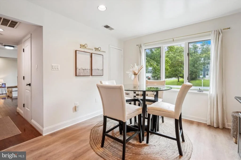 Photo of 15109 WATERGATE ROAD