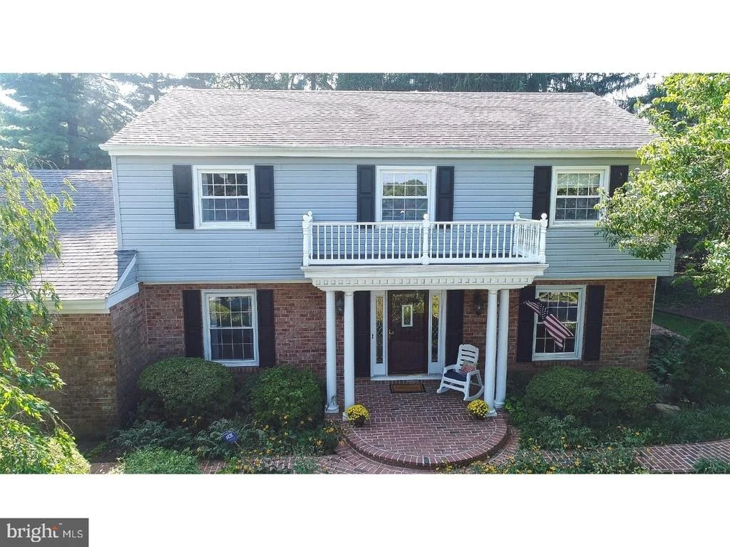 Photo of 208 N OLD MILL ROAD
