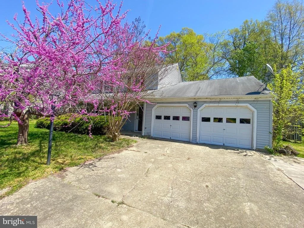 Photo of 121 RIVERSIDE RUN DRIVE