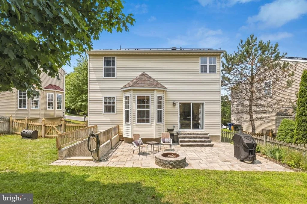 Photo of 357 BUCKINGHAM WAY