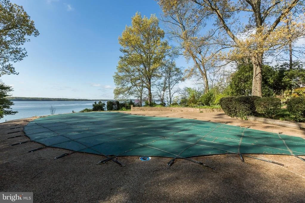 Photo of 5709 RIVER DRIVE