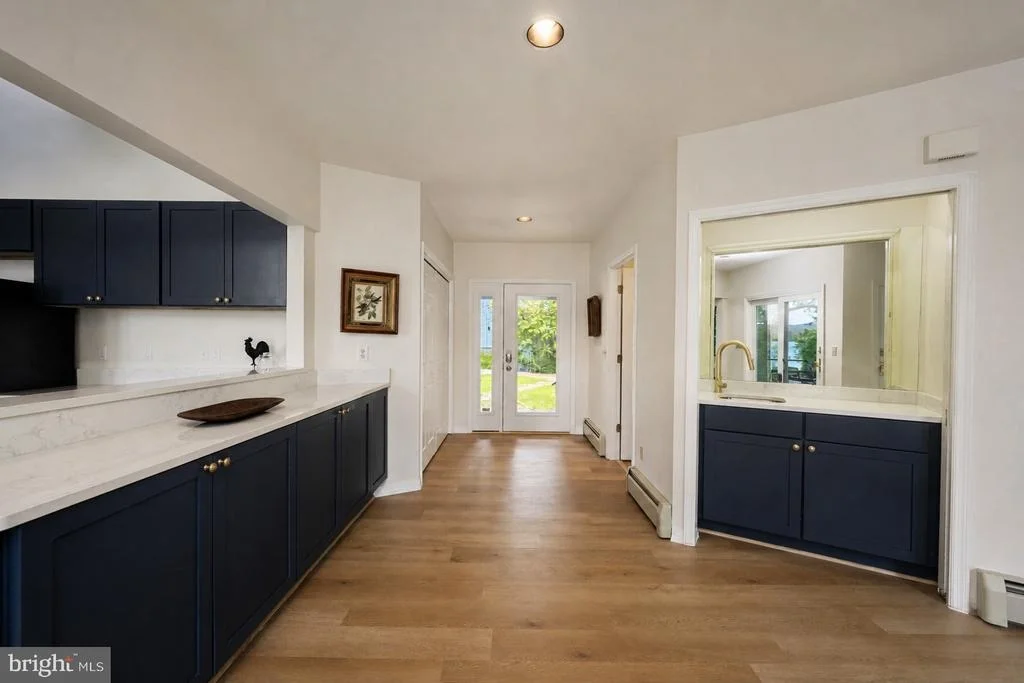 Photo of 701 SHORELINE DRIVE