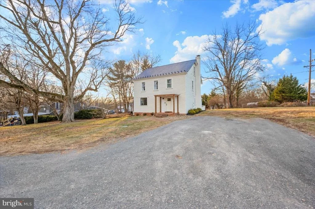 Photo of 11012 ARNOLD LANE