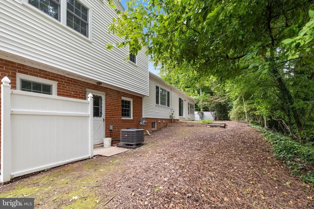 Photo of 9002 TEDDY RAE COURT