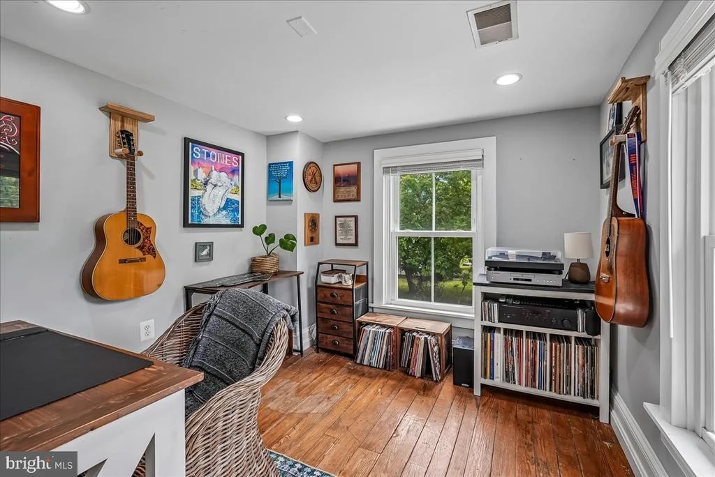 Photo of 43655 HAY ROAD