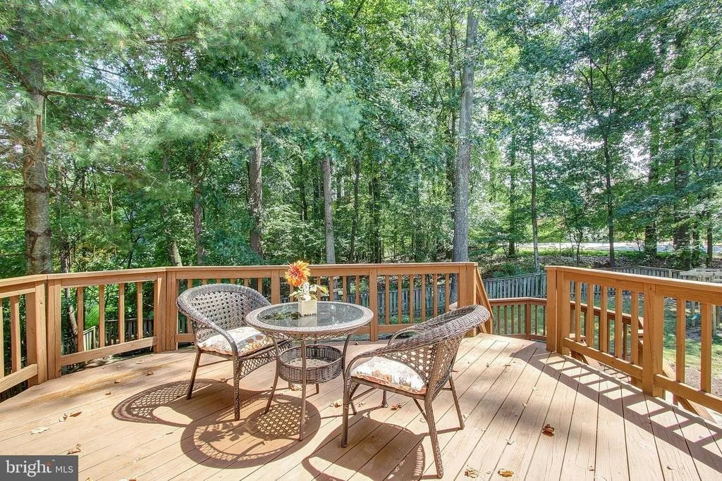 Photo of 7109 LONG VIEW ROAD
