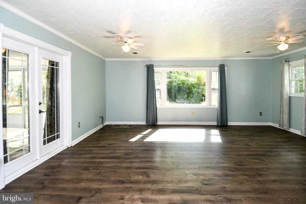 Photo of 3306 MORELAND PLACE