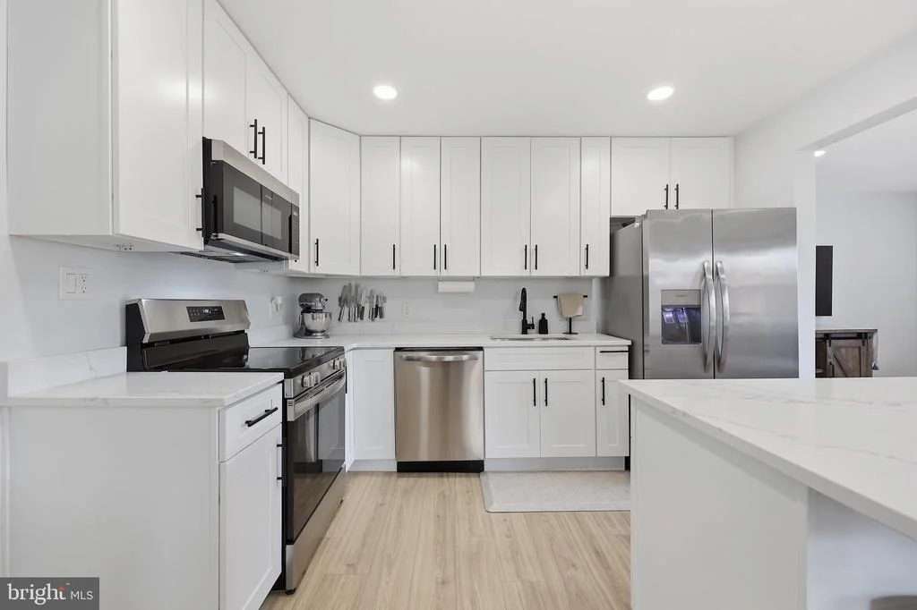 Photo of 16 SUMMIT AVENUE