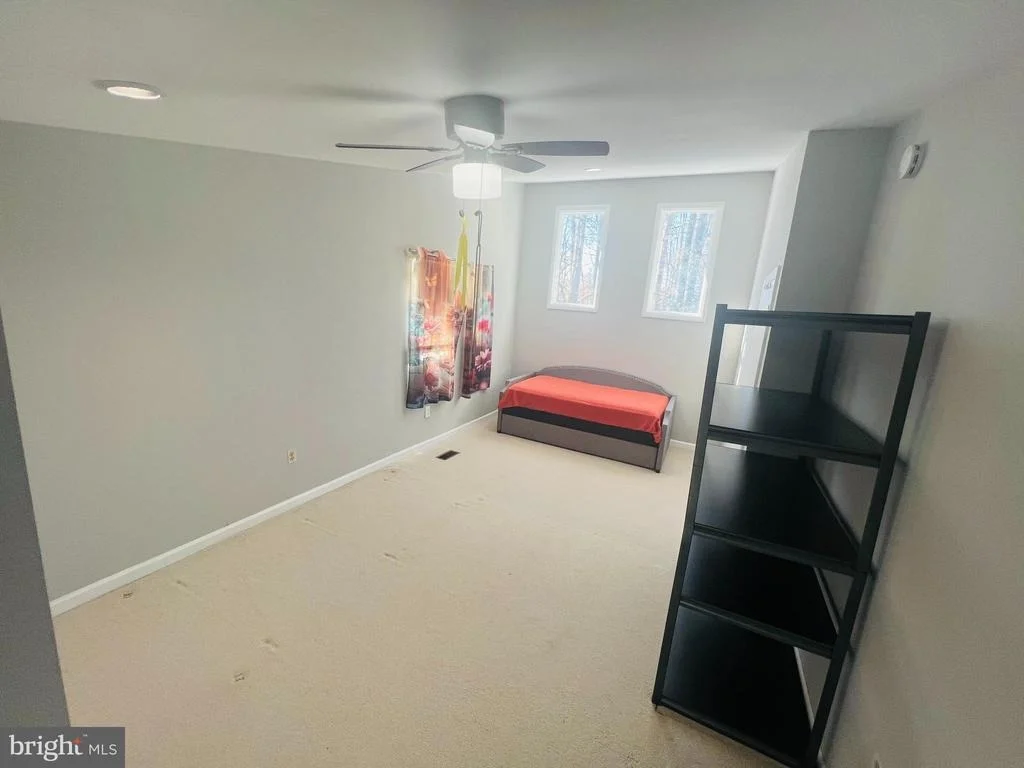 Photo of 4802 GRID STREET