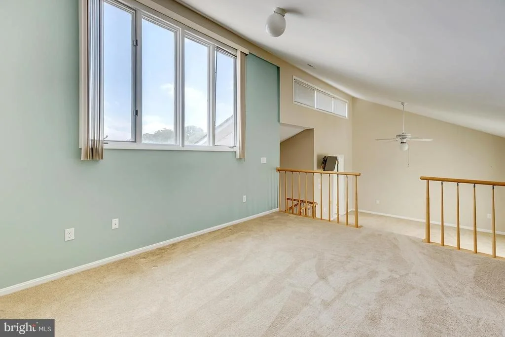 Photo of 7 HUNTERS POINT