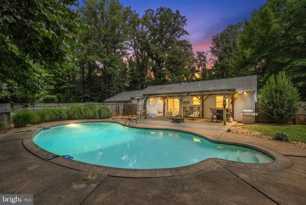 Photo of 5238 GRAYSTONE ROAD