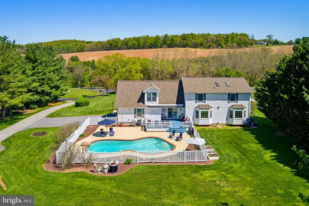 Photo of 495 HATTIE DRIVE