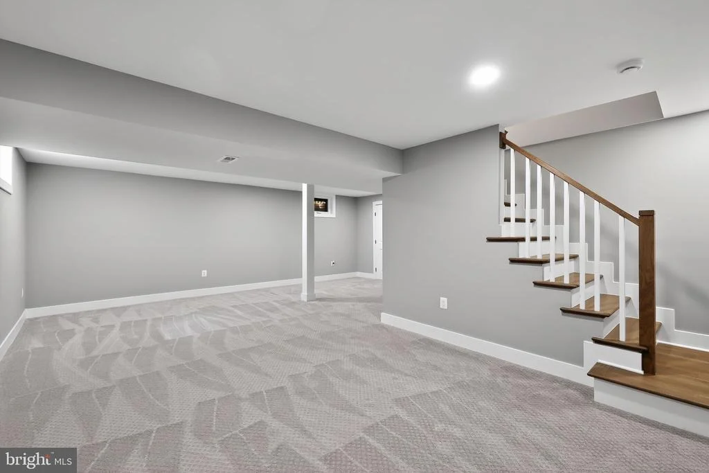 Photo of 1 TUCKER STREET