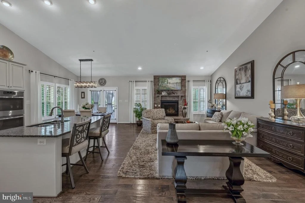 Photo of 1123 LONG FARM CIRCLE