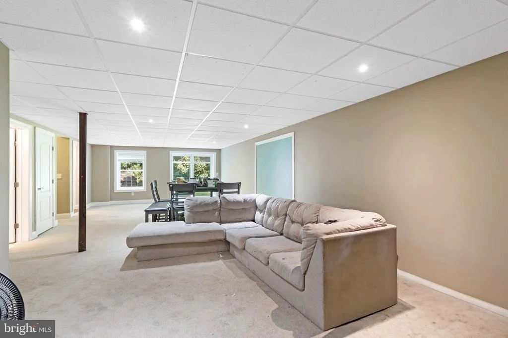 Photo of 33015 FOREST KNOLL DRIVE