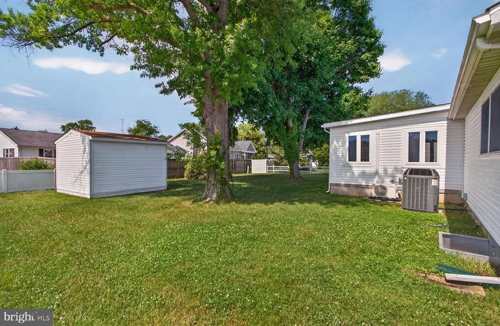 Photo of 118 CHESAPEAKE DRIVE