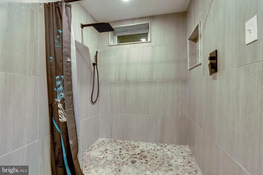 Photo of 1308 DULLES PLACE