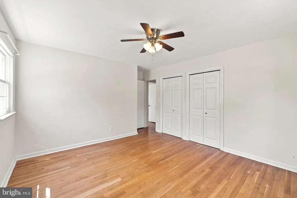 Photo of 2400 E GATE DRIVE