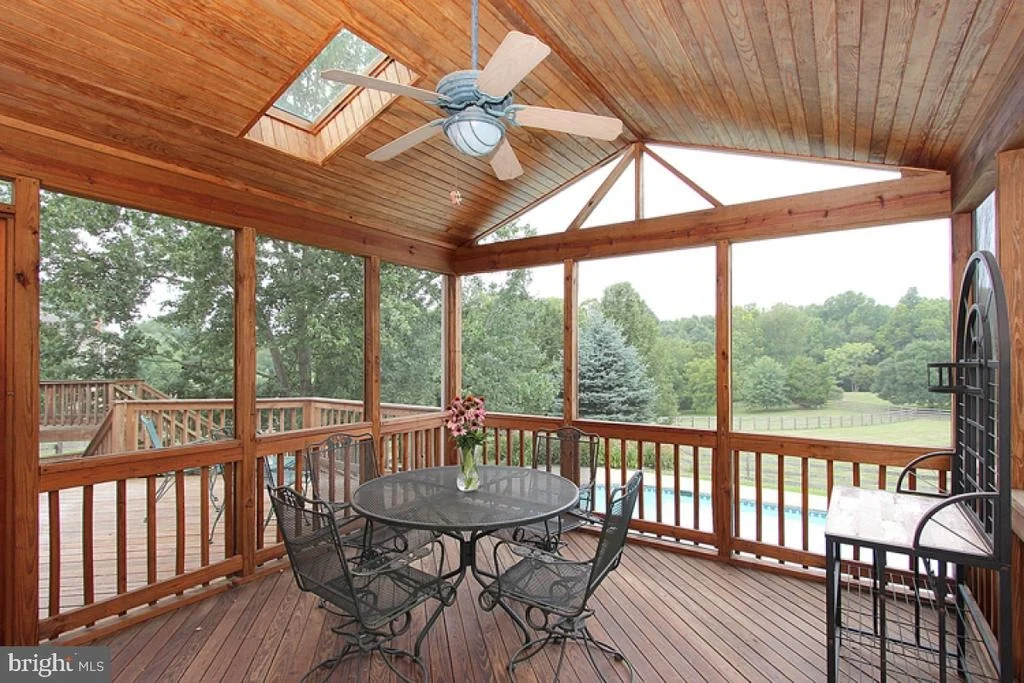 Photo of 22137 CREEKVIEW DRIVE