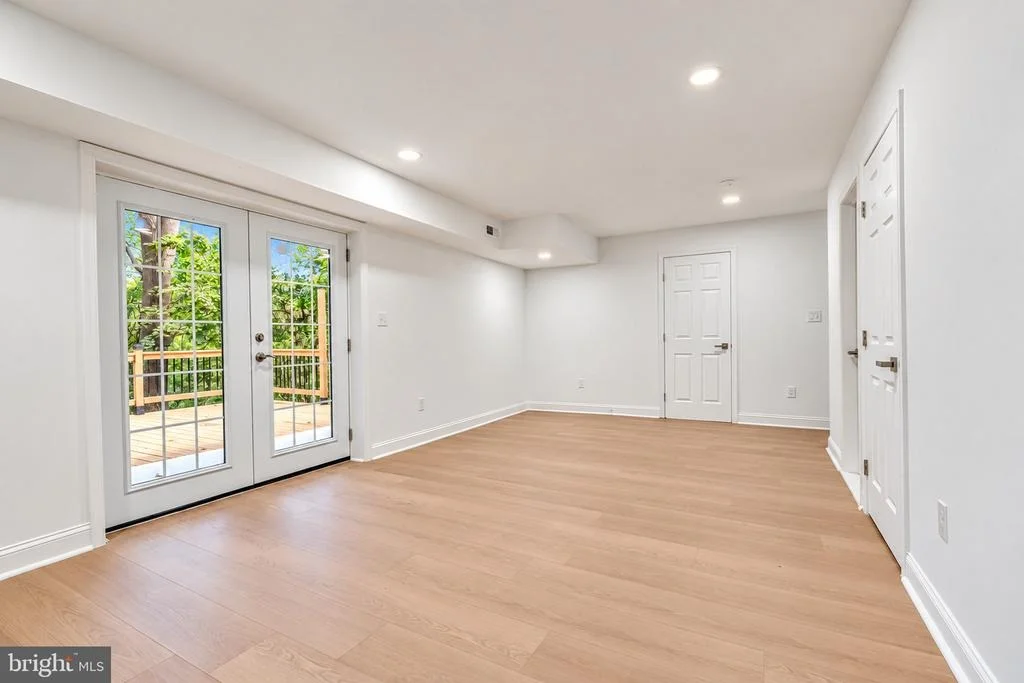 Photo of 1017 ROXLEIGH ROAD