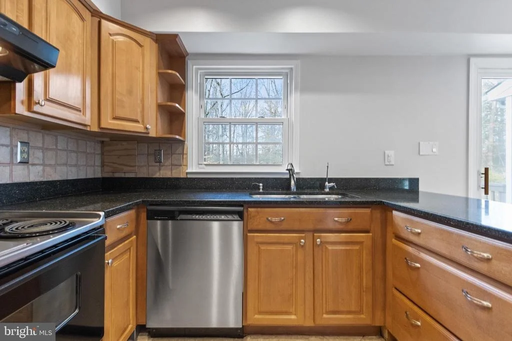 Photo of 3011 BONVIEW LANE