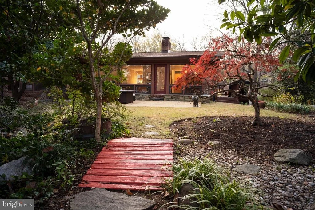 Photo of 3114 CUNNINGHAM DRIVE