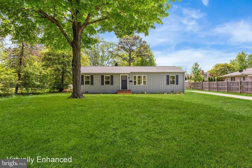 Photo of 304 HADAWAY DRIVE