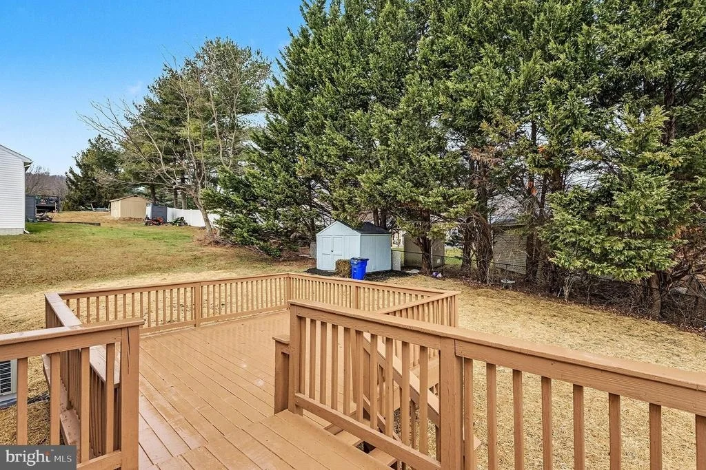 Photo of 123 SUNHIGH DRIVE