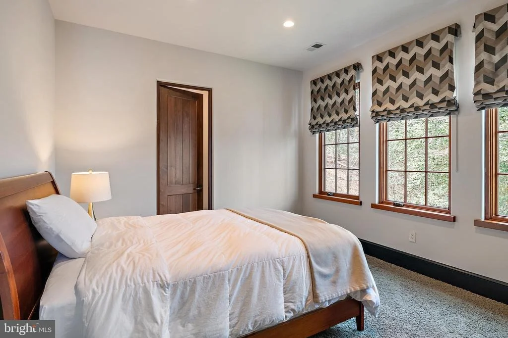 Photo of 1716 SEVERN FOREST DRIVE