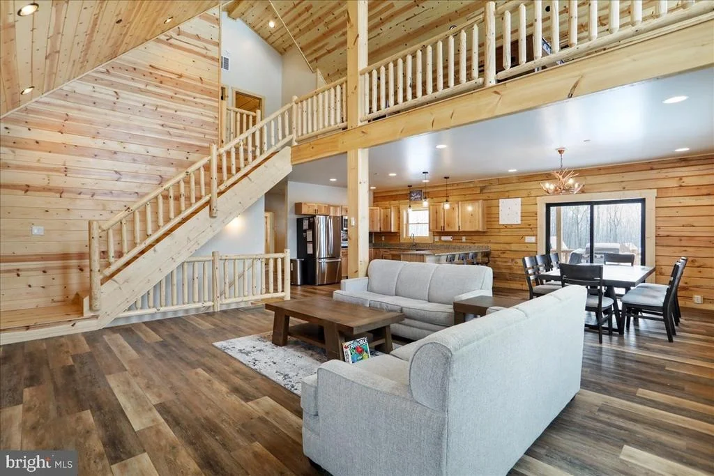 Photo of 957 N CAMP ROAD