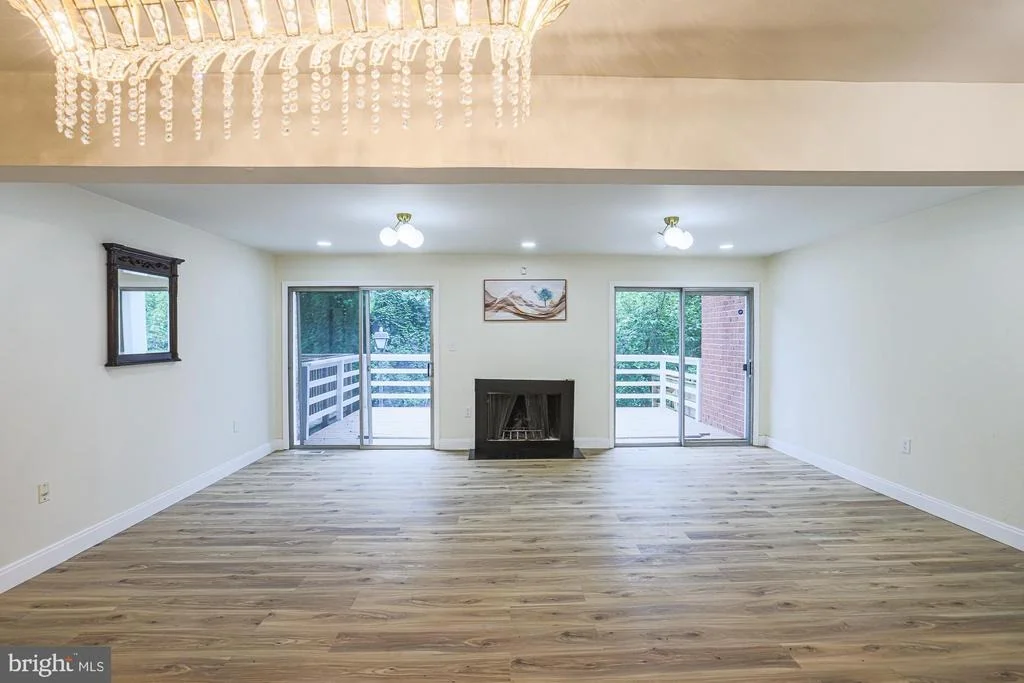 Photo of 1906 GREENHAVEN DRIVE