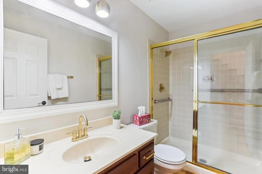 Photo of 9409 THORNEDIKE DRIVE