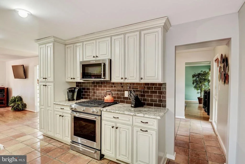 Photo of 107 DELFORD AVENUE