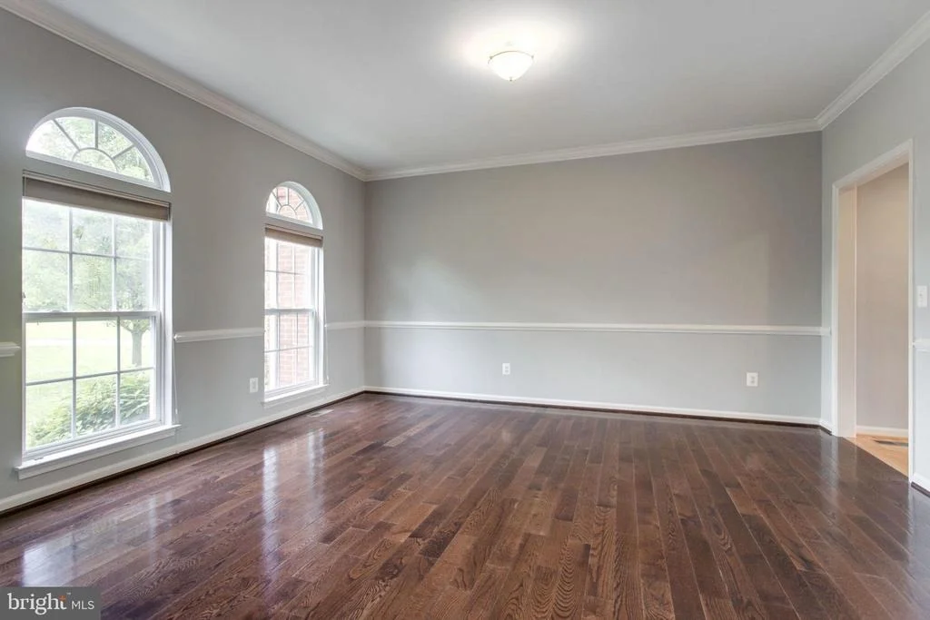 Photo of 6961 TANGLEWOOD DRIVE