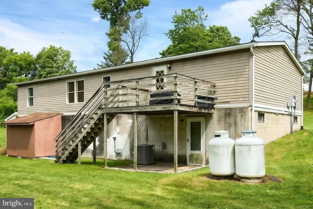 Photo of 105 WEIRE ROAD