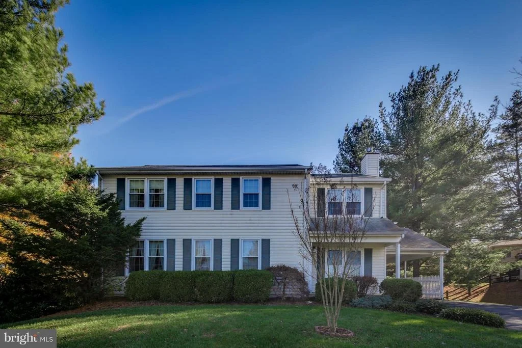 Photo of 8481 HEATHERWOLD DRIVE