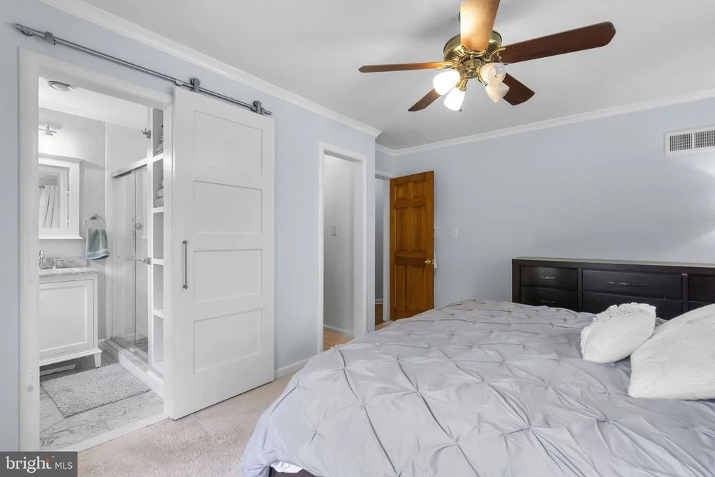 Photo of 1124 TANLEY ROAD