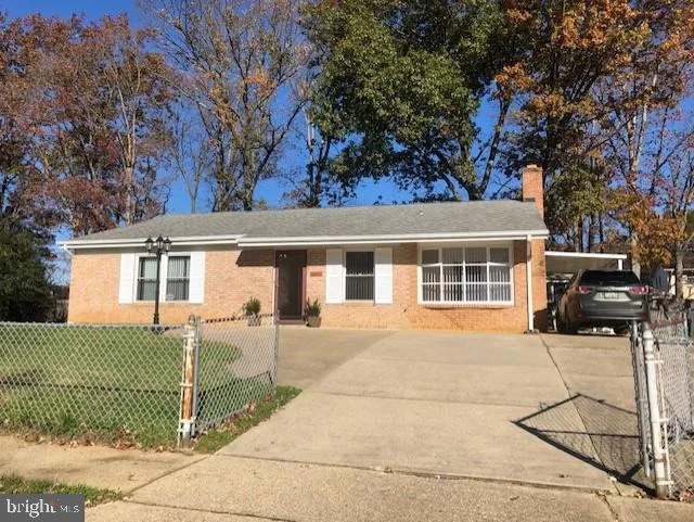 Photo of 1110 HAMLIN ROAD
