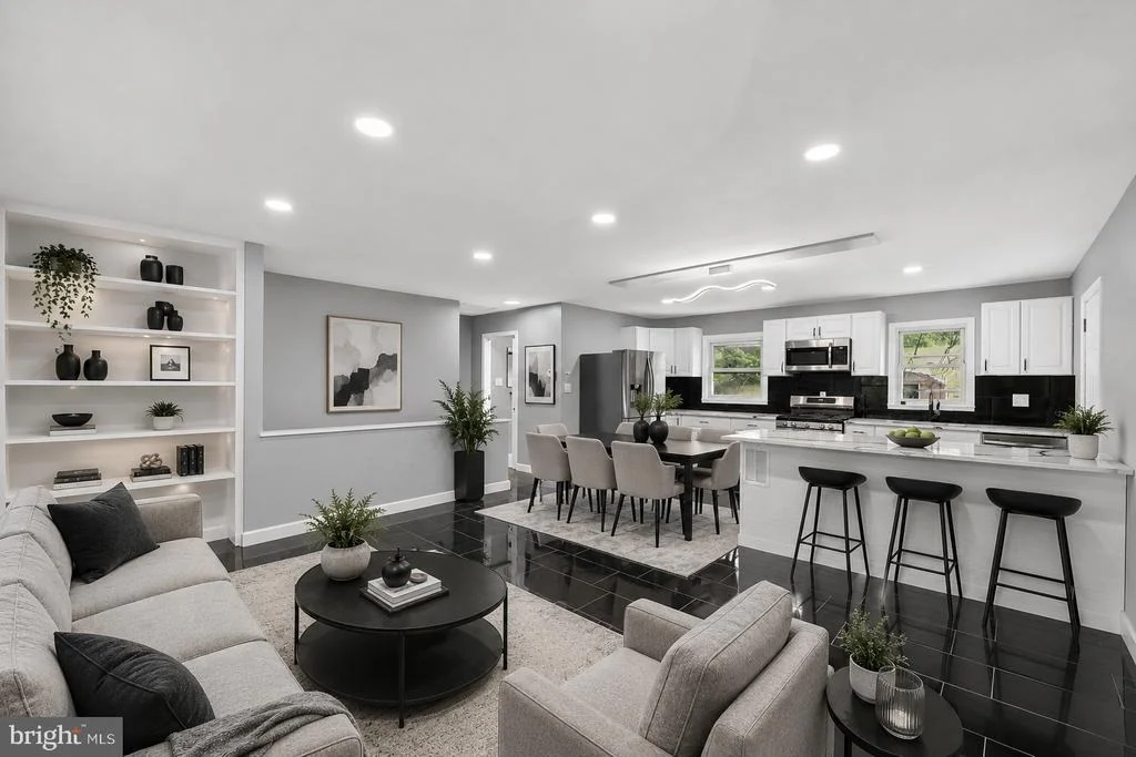 Photo of 3604 HALLOWAY N