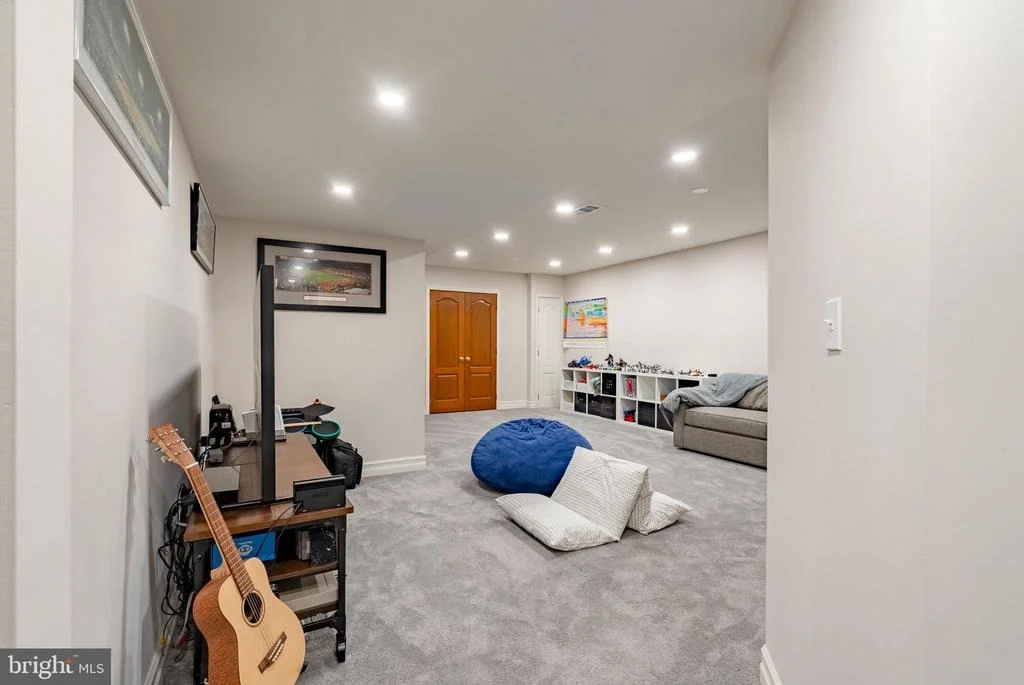 Photo of 4029 CRESCENT ROAD