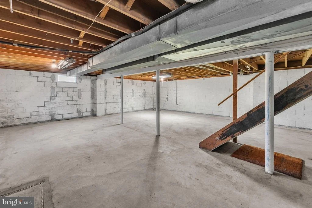 Photo of 1 CHATEAU DRIVE