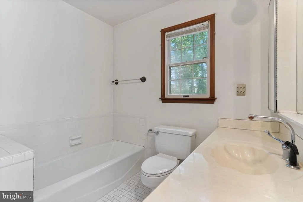 Photo of 44742 THREE COVES ROAD