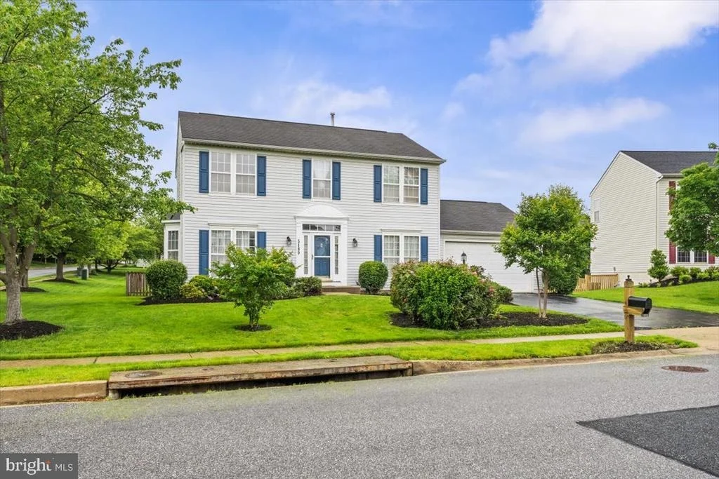 Photo of 5180 BOSCOMBE COURT