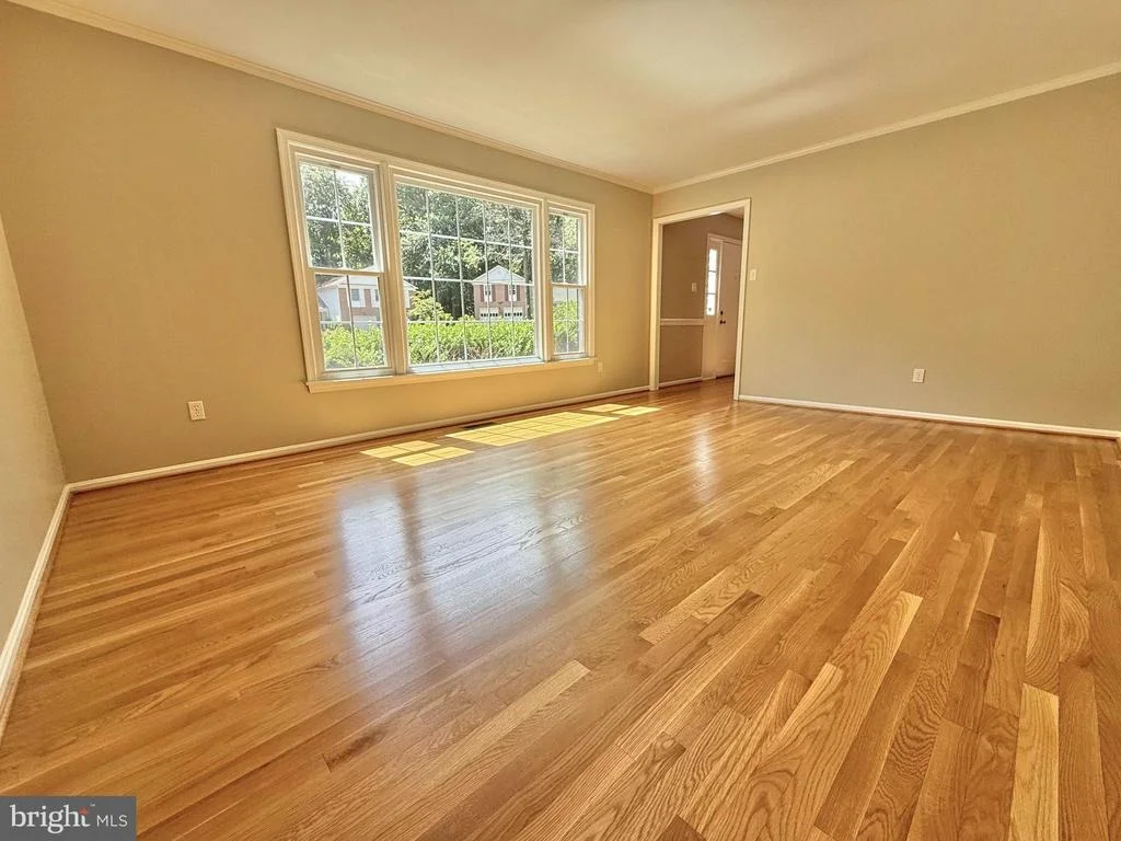 Photo of 9714 CHURCH WAY