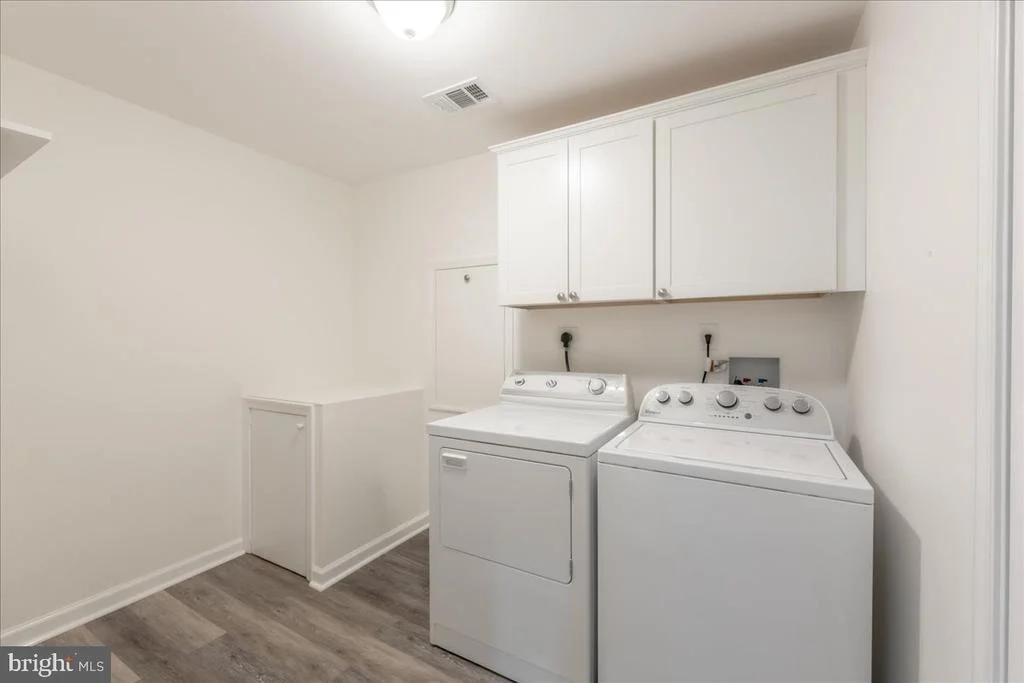 Photo of 17124 MAGIC MOUNTAIN DRIVE