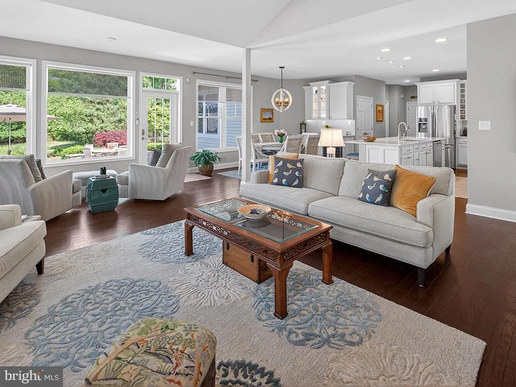 Photo of 20763 RODNEY DRIVE