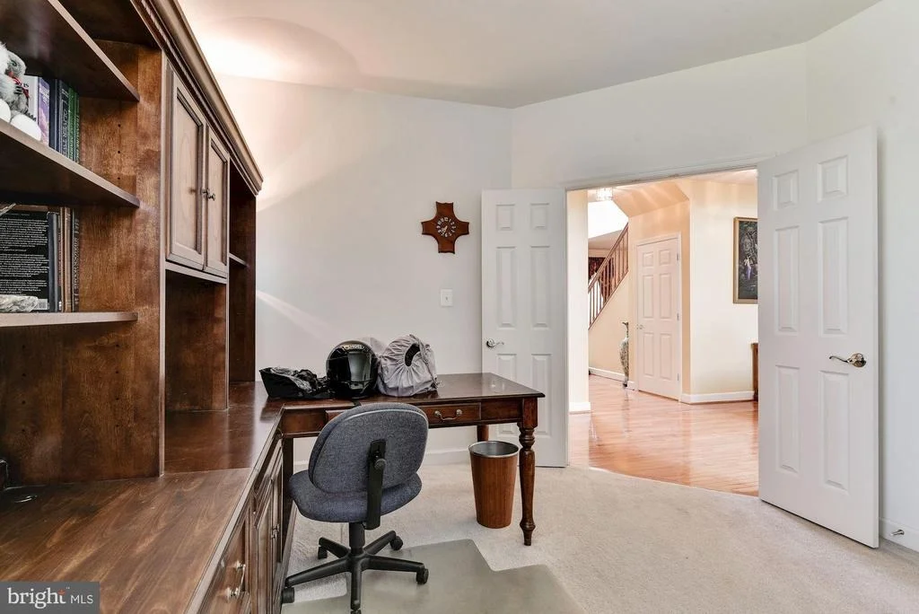Photo of 1801 KINGS FOREST TRAIL