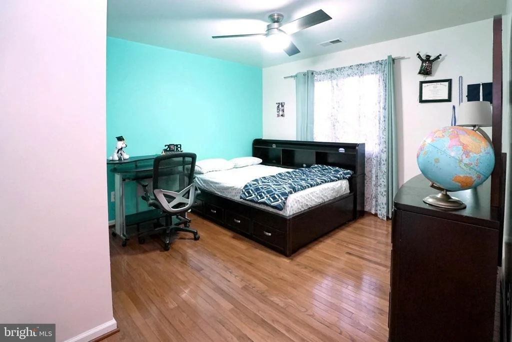 Photo of 25957 DONOVAN DRIVE