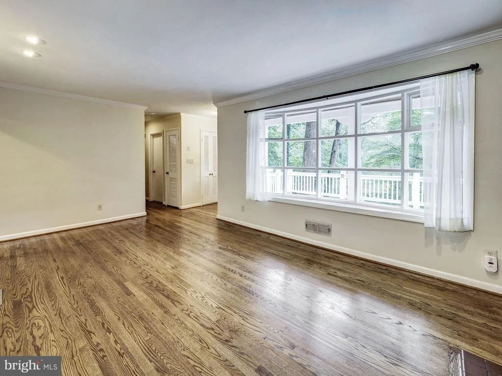 Photo of 407 WILLINGTON DRIVE